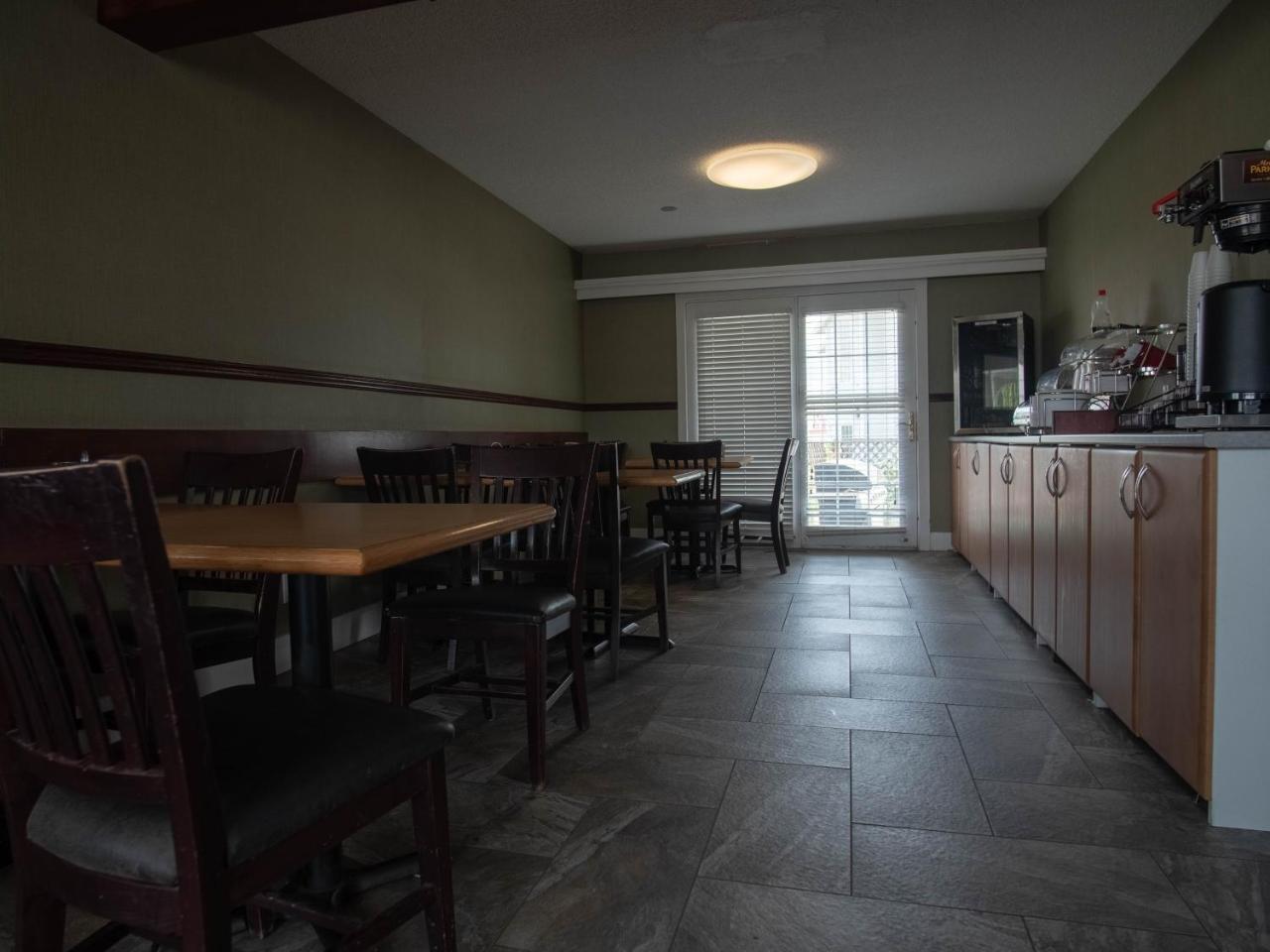 Best Budget Inn & Suites Kamloops Exterior foto